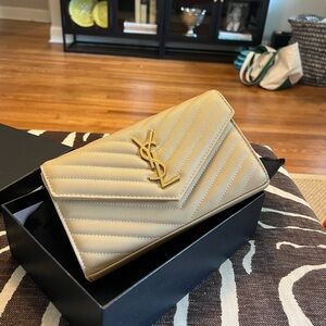 SD Shipping Crossbody